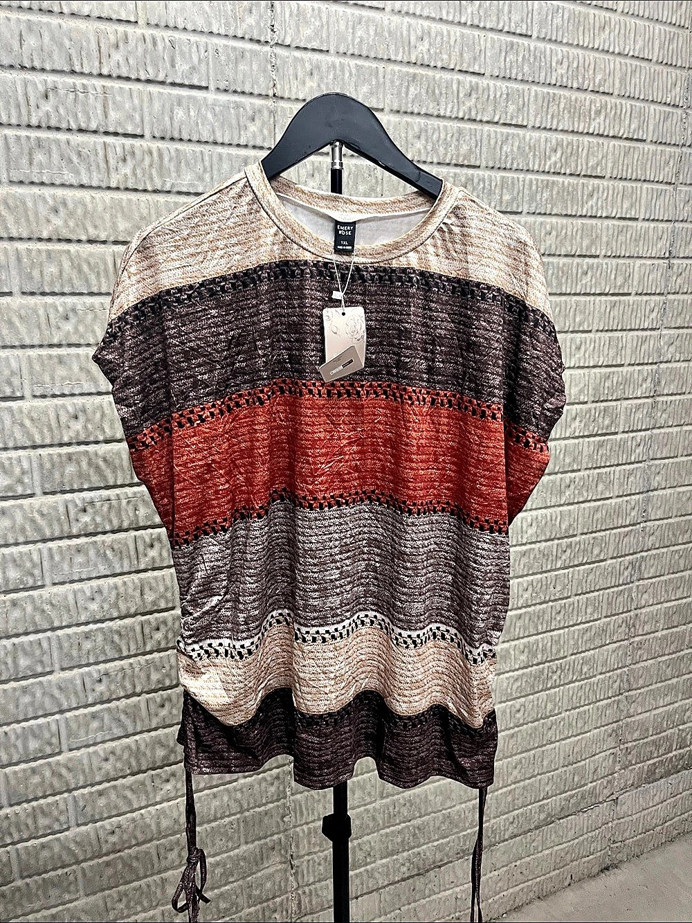 Emery Rose Color Block Short Sleeve Top XL NWT